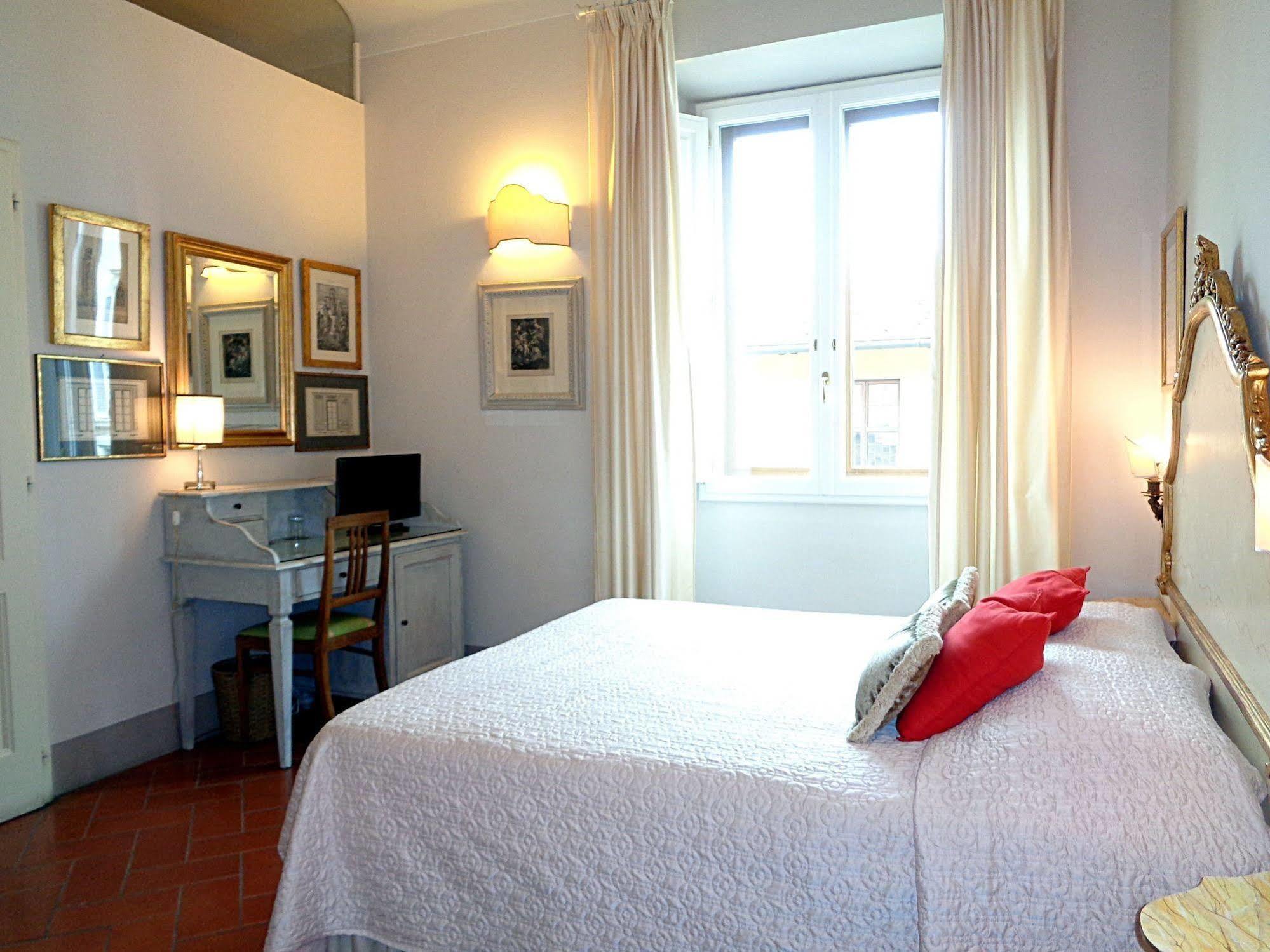 Relais Cavalcanti Guest House Florence Ngoại thất bức ảnh