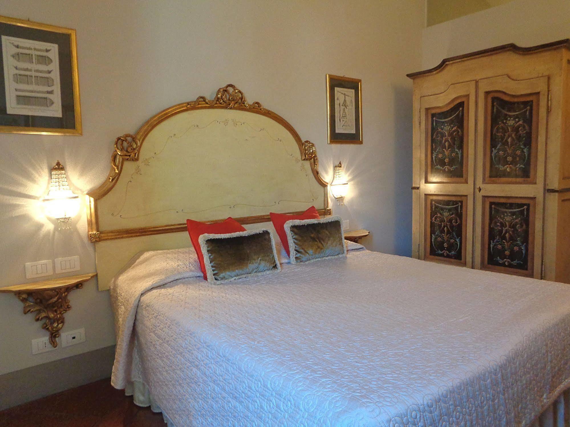 Relais Cavalcanti Guest House Florence Ngoại thất bức ảnh