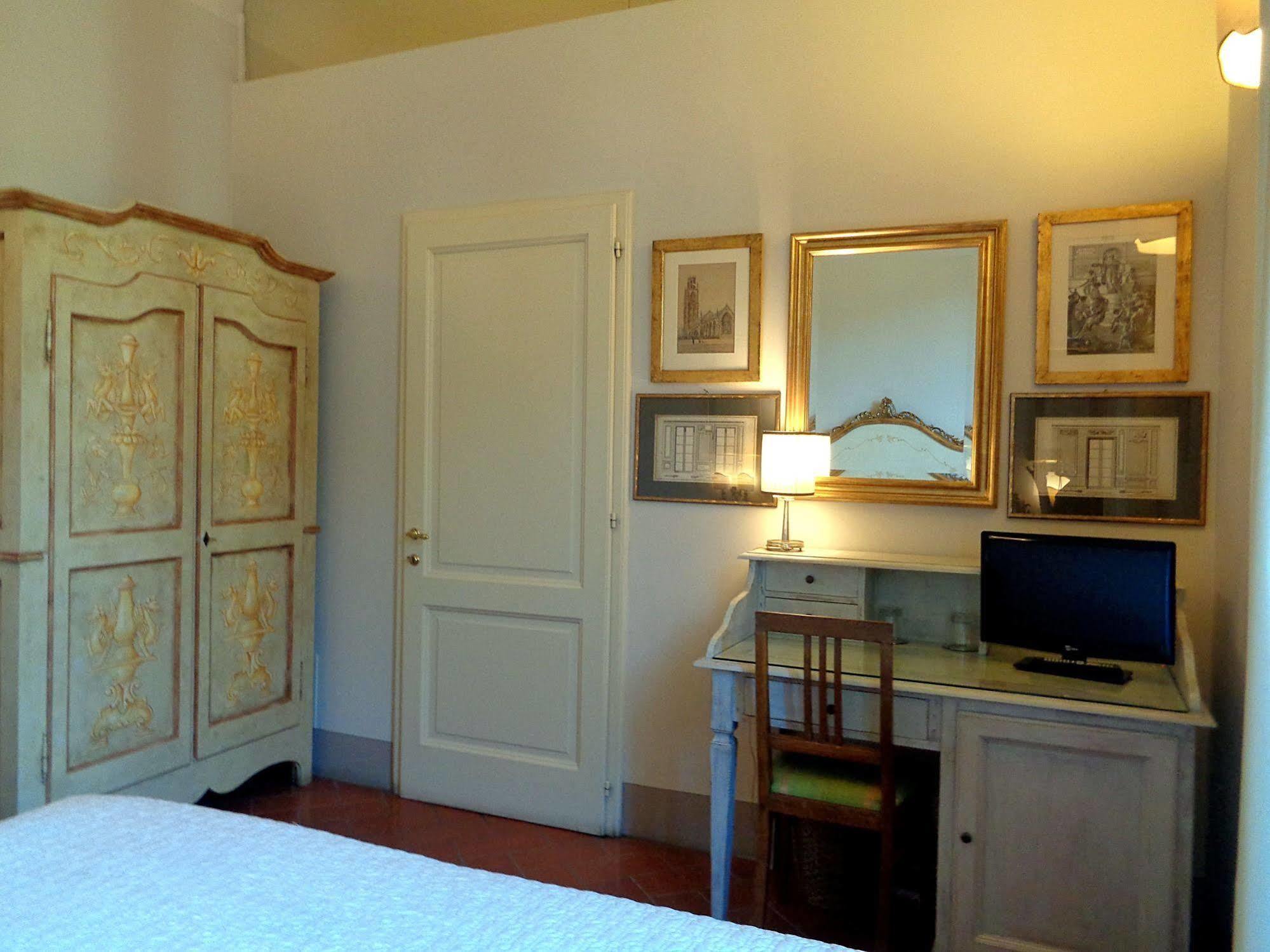 Relais Cavalcanti Guest House Florence Ngoại thất bức ảnh